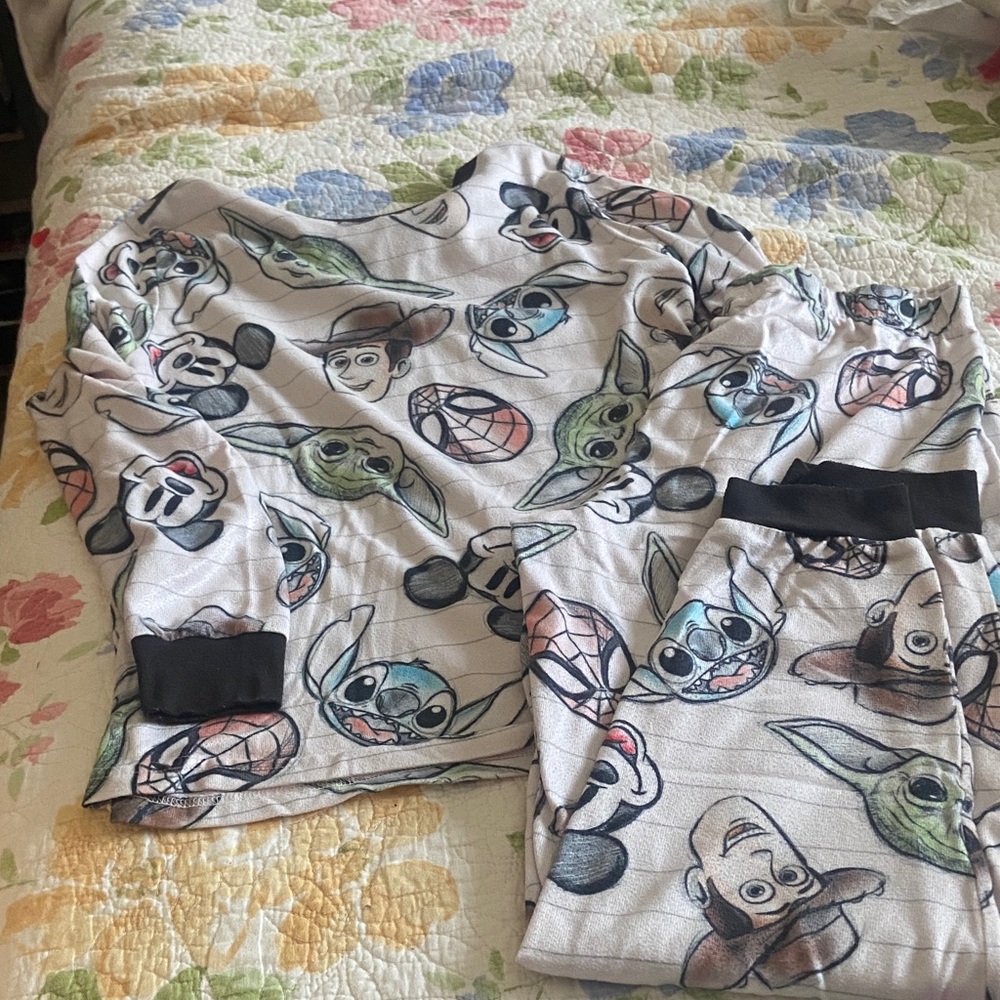Kids Shrek Character Pajama Set - Black and Gray
